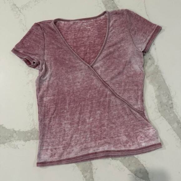 American Eagle V-Neck Burnout Crossover T-Shirt Women’s Small Pink Lightweight - Picture 1 of 7